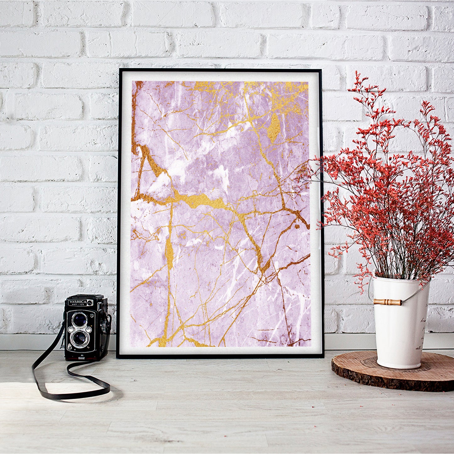 Lustrous Veins Gold Marble Art Print