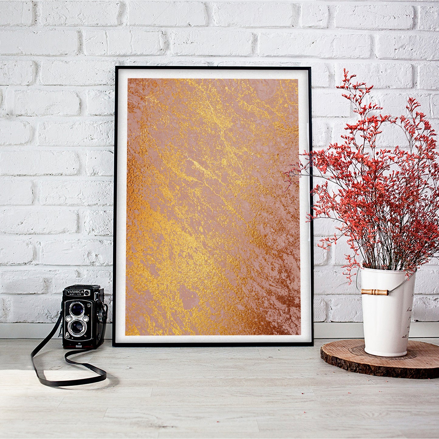 Radiant Rifts - Chic Marble Art Print